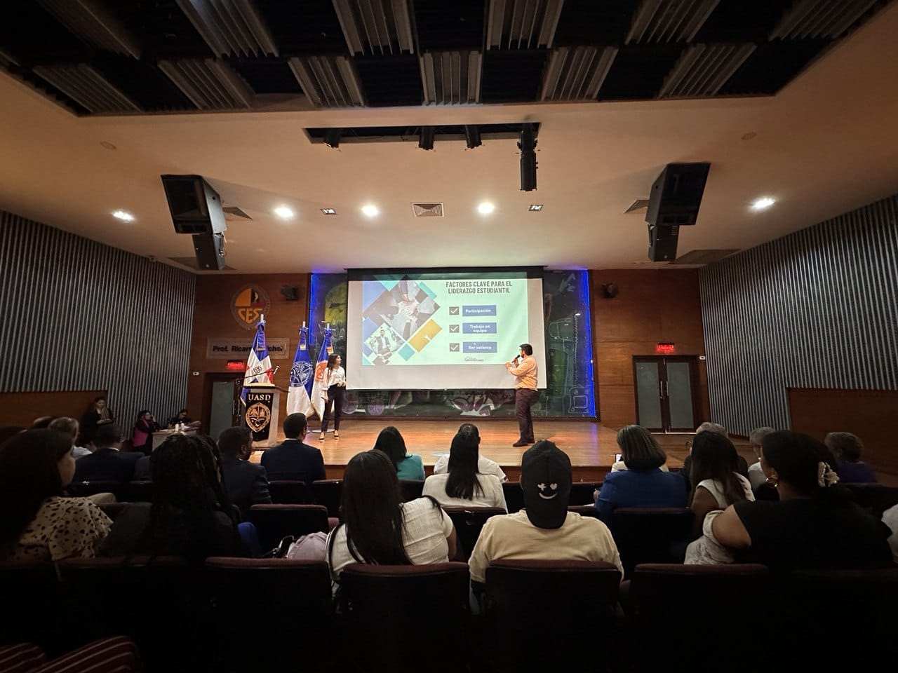 Conferencia de Fundación Enlata